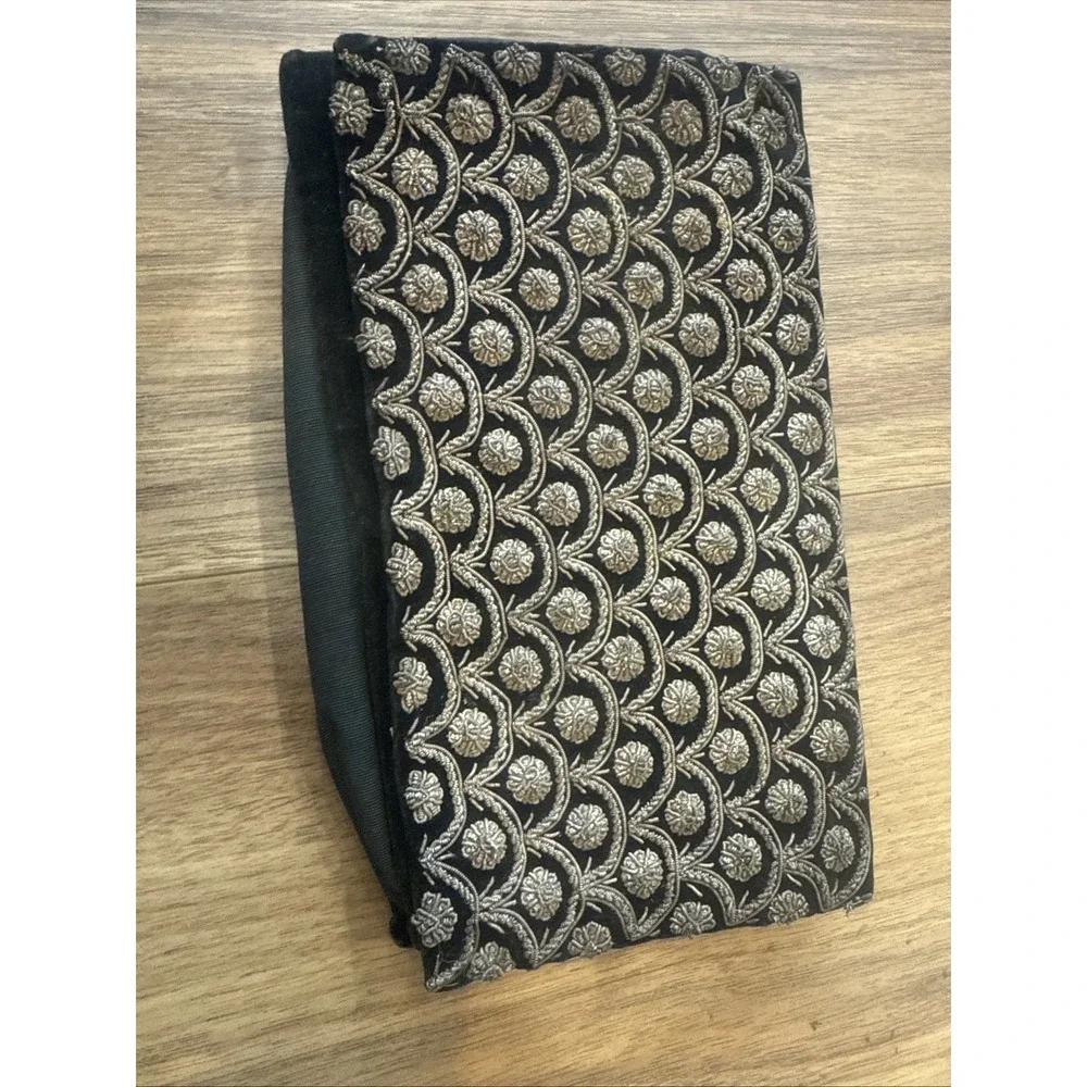 Vintage Clutch Black‎ Velvet Beaded Evening Bag Snap Closure 8x6 Elegant Party